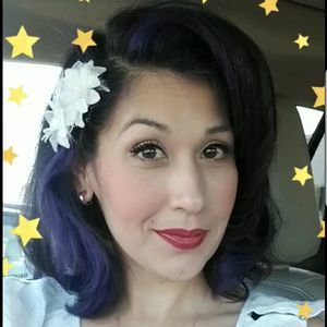 Meet your Posher, Becky